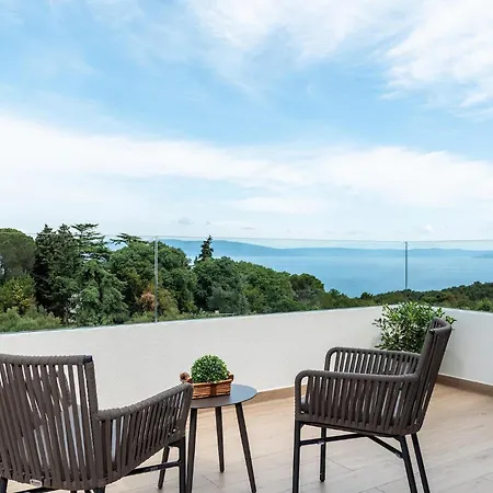 Laurea Vikendica Drenje (Istria)