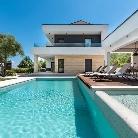 Holiday home Laurea Drenje (Istria)